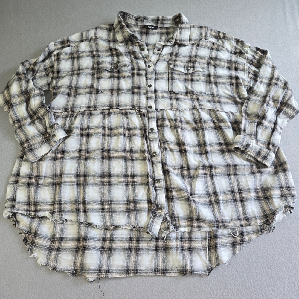Fate Plaid Button Down Shirt Womens 1XL Cream Black Raw Hem Tiered Snap Cotton